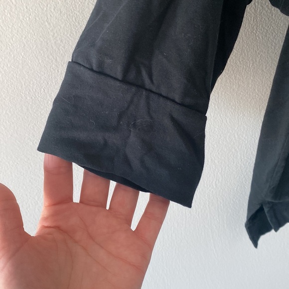 RYU black top - Picture 2 of 4